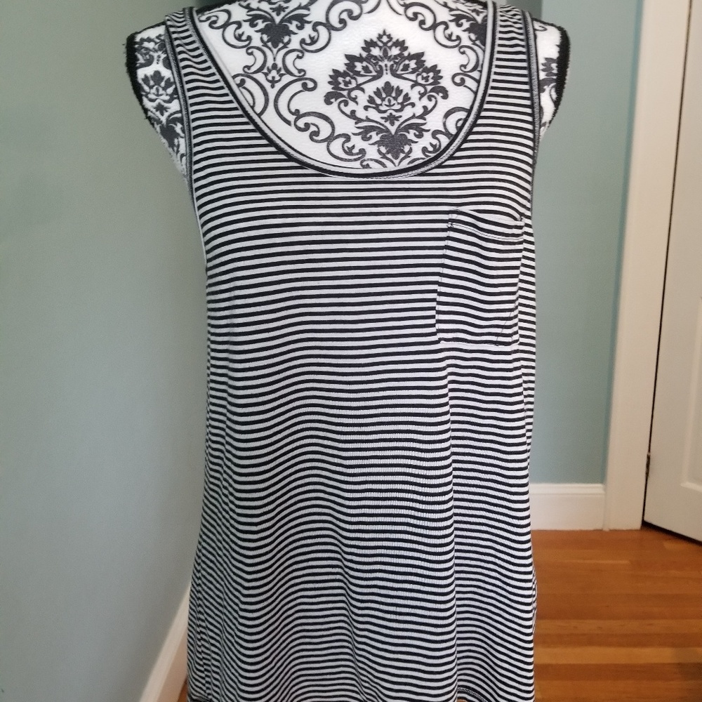 Stripe Tank